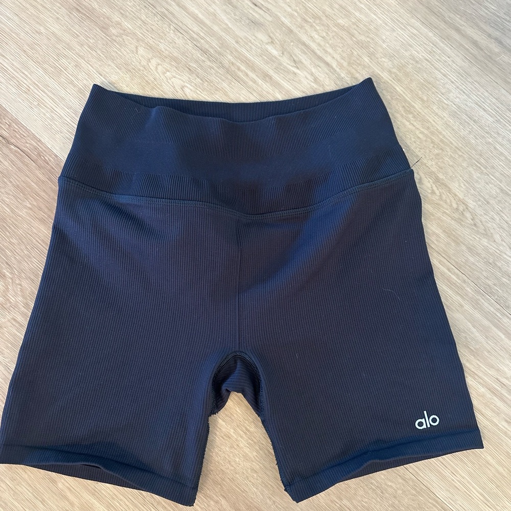 ALO Yoga Black Biker Shorts High-Waisted